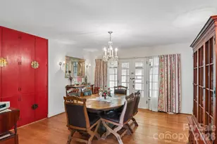 1404 Valmont Dr, Hendersonville, NC 28791 - Photo 17