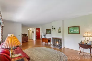 1404 Valmont Dr, Hendersonville, NC 28791 - Photo 11