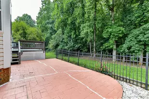 141 Drawbridge Ct, Mooresville, NC 28117 - Photo 23
