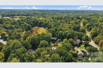 410 Whitefriars Lane, Matthews, NC 28105 - Photo 35