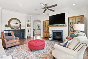 1041 Gradison Dr, Matthews, NC 28104 - Photo 9