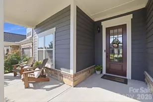 1041 Gradison Dr, Matthews, NC 28104 - Photo 3