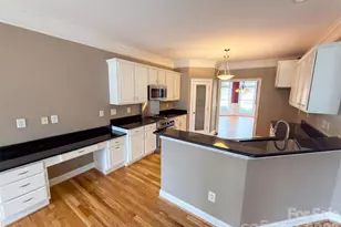 9721 Arlington Oaks Dr, Charlotte, NC 28227 - Photo 15