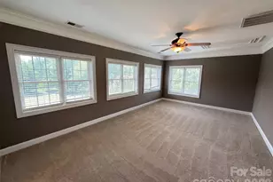 9721 Arlington Oaks Dr, Charlotte, NC 28227 - Photo 17
