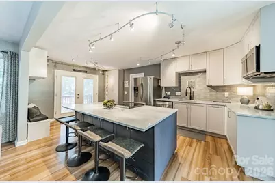 5815 Chapel Creek Court, Charlotte, NC 28226 - Photo 15
