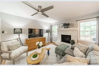 5815 Chapel Creek Court, Charlotte, NC 28226 - Photo 19