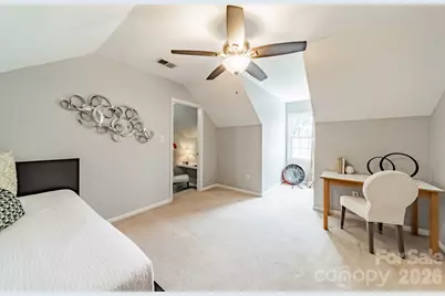 5815 Chapel Creek Court, Charlotte, NC 28226 - Photo 37