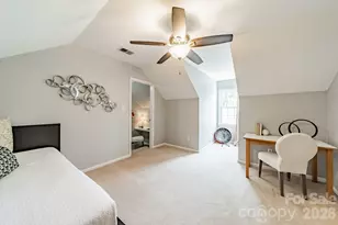 5815 Chapel Creek Ct, Charlotte, NC 28226 - Photo 37