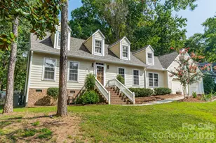 5815 Chapel Creek Ct, Charlotte, NC 28226 - Photo 3