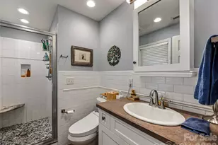 13 Ashley Rd, Asheville, NC 28805 - Photo 23