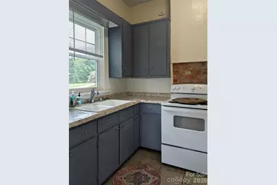 303 Bouchelle Street, Morganton, NC 28655 - Photo 13