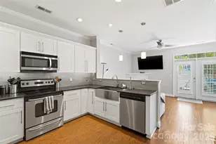 312 Park Square Pl, Matthews, NC 28105 - Photo 7
