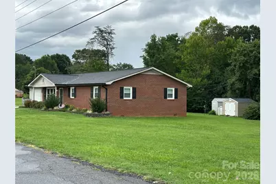 1807 Forest Hills Park SW, Lenoir, NC 28645 - Photo 35