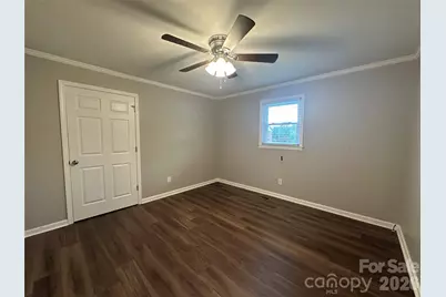 1807 Forest Hills Park SW, Lenoir, NC 28645 - Photo 27