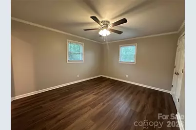 1807 Forest Hills Park SW, Lenoir, NC 28645 - Photo 21