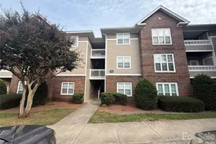 9811 Campus Walk Ln, Charlotte, NC 28262 - Photo 1