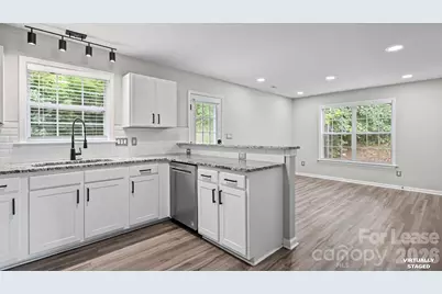 3320 Whitebridge Lane, Charlotte, NC 28262 - Photo 9