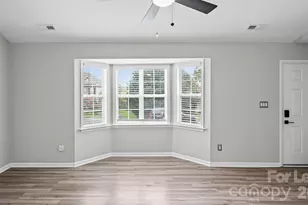 3320 Whitebridge Ln, Charlotte, NC 28262 - Photo 3