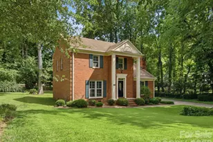 9732 Leeswood Ln, Matthews, NC 28105 - Photo 1