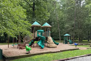 9732 Leeswood Ln, Matthews, NC 28105 - Photo 3
