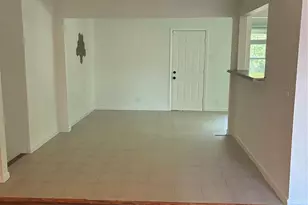 2334 Senior Dr, Charlotte, NC 28216 - Photo 5