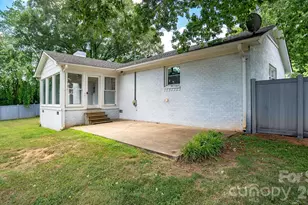 2222 Kings Dr, Gastonia, NC 28056 - Photo 33