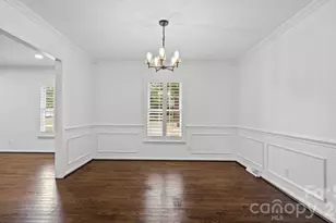 2222 Kings Dr, Gastonia, NC 28056 - Photo 9