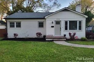 1338 Dresden Dr W, Charlotte, NC 28205 - Photo 1