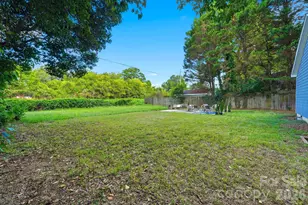 2137 Highland St, Charlotte, NC 28208 - Photo 33