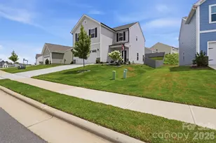 170 Batten Rdg Dr, Statesville, NC 28677 - Photo 5