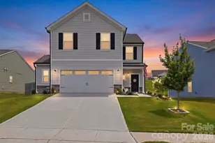170 Batten Rdg Dr, Statesville, NC 28677 - Photo 1