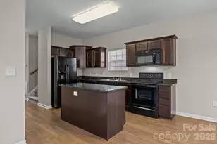 115 Lookout Point Pl, Mooresville, NC 28115 - Photo 21