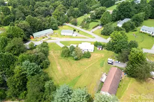 105 Short Meadow Dr, Candler, NC 28715 - Photo 25