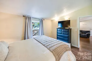 105 Short Meadow Dr, Candler, NC 28715 - Photo 13