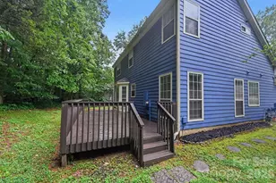8722 Woodhill Manor Ct, Charlotte, NC 28215 - Photo 17
