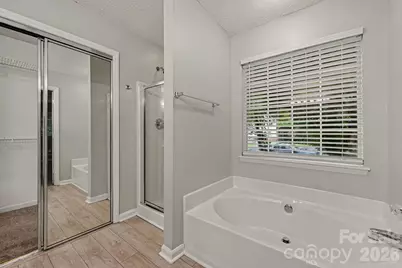 8722 Woodhill Manor Court, Charlotte, NC 28215 - Photo 11