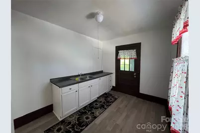 44 Ellis Street, Marion, NC 28752 - Photo 15