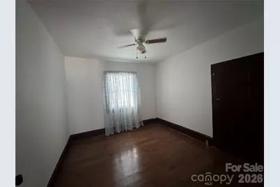 44 Ellis Street, Marion, NC 28752 - Photo 11