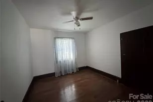 44 Ellis St, Marion, NC 28752 - Photo 11