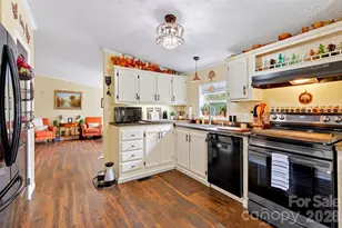 26 Sweet Briar Path Way, Hendersonville, NC 28792 - Photo 11