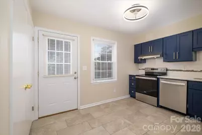 6810 Farmingdale Drive #D, Charlotte, NC 28212 - Photo 9