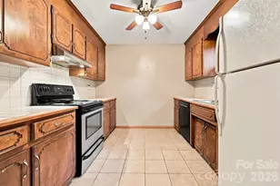 62 Hunters Field Ln, Mills River, NC 28759 - Photo 11