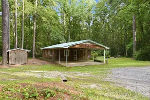 1083 Murdocksville Rd, West End, NC 27376 - Photo 5