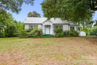 1751 W Nc 10 Highway, Newton, NC 28658 - Photo 1