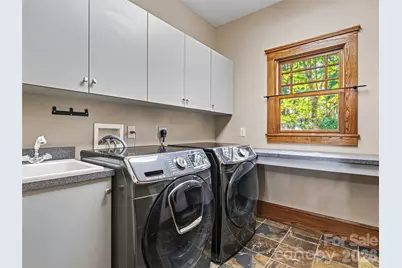 1606 Olmsted Drive, Asheville, NC 28803 - Photo 17