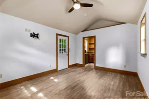 152 E Marshall St, Waynesville, NC 28786 - Photo 35