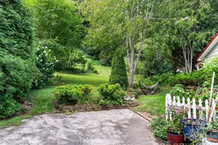152 E Marshall St, Waynesville, NC 28786 - Photo 31