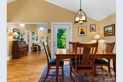 152 E Marshall Street, Waynesville, NC 28786 - Photo 9