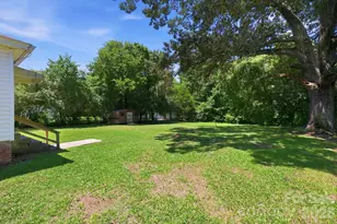 2747 Old Mocksville Rd, Salisbury, NC 28144 - Photo 23