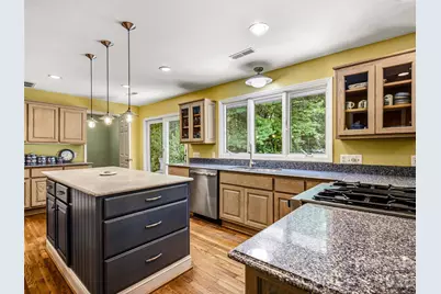 2526 Kanuga Road, Hendersonville, NC 28739 - Photo 19
